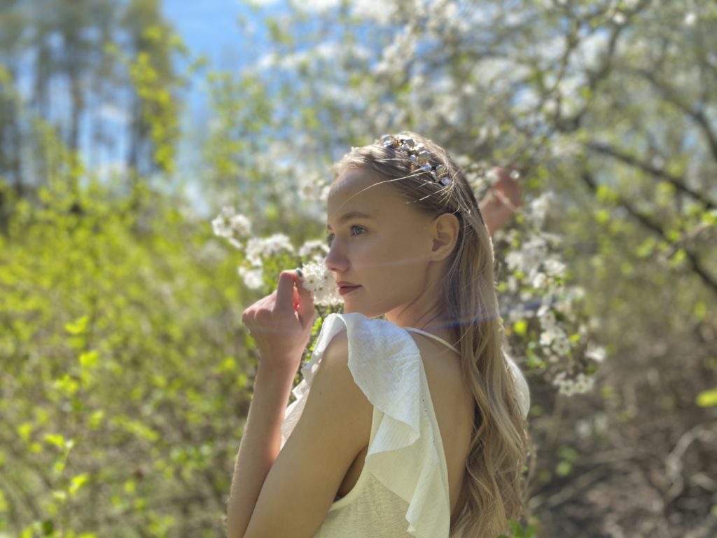 Hairmonologue Handmade Bridal Hairband