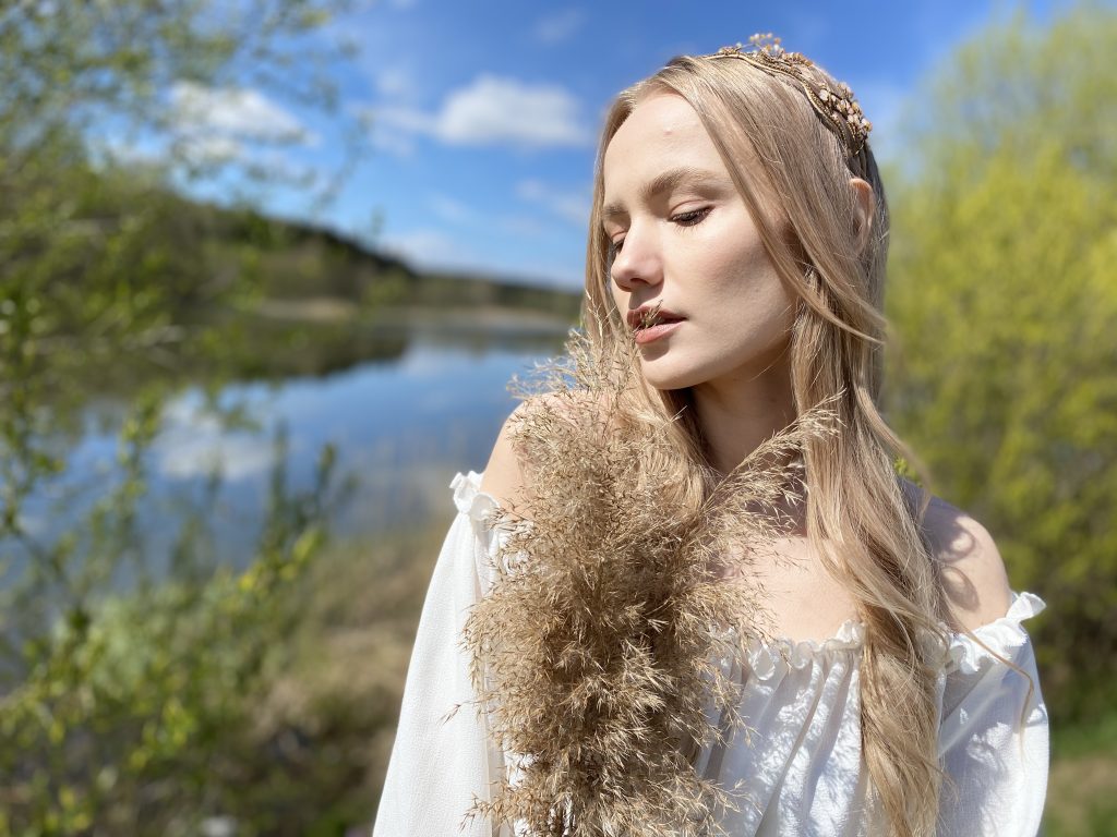 Hairmonologue Handmade Bridal Headband